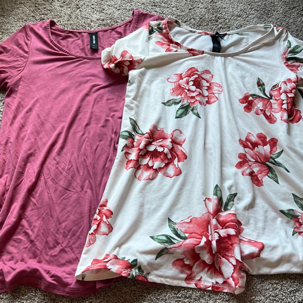 Agnes and Dora everyday tees size medium